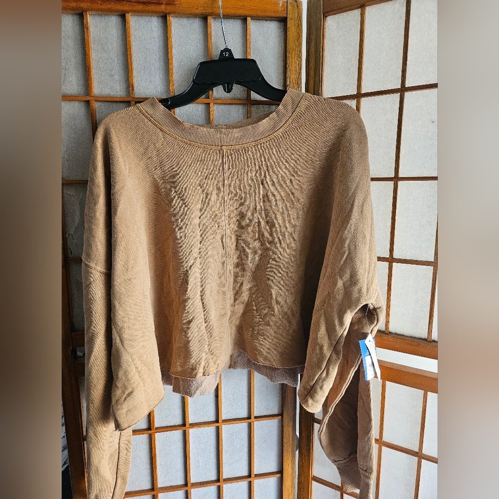 Brand New W Tags Arizona Jean Co Tan Sweater Size XL